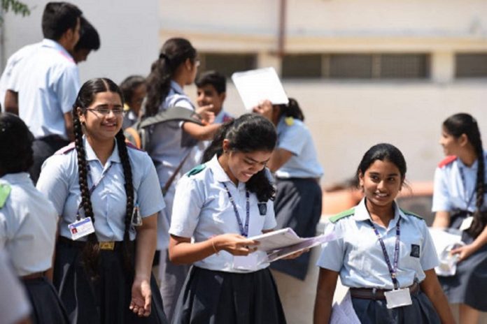 CBSE 10th marks on the basis of best performance of 3 years, dissatisfied students will get a chance