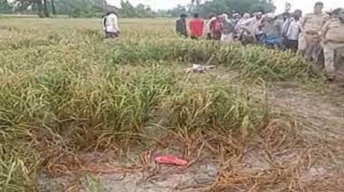 Unnao: Skeleton bodies found outside the village of lover couple, identified with slippers and clothes