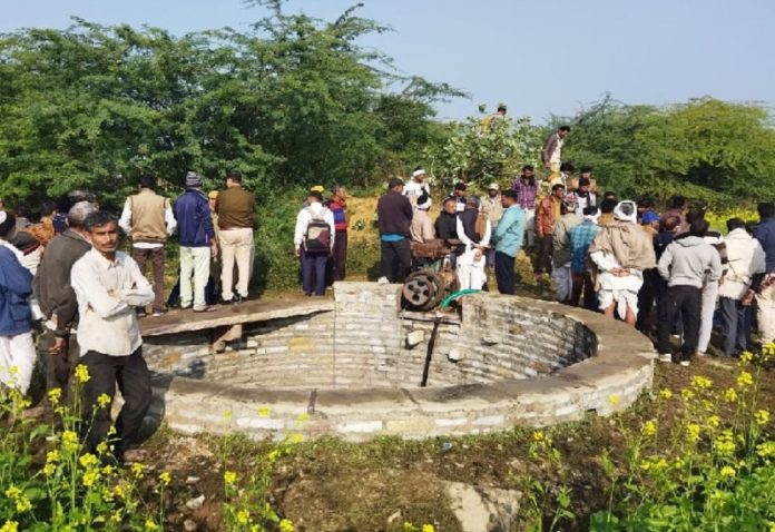 Rajasthan: Mother jumps in a well with five daughters in Kota, all die