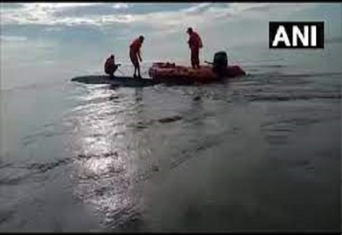 Where PM's convoy was stopped in Punjab, Pakistani boat found there, security officials engaged in investigation