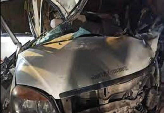 Barabanki: 4 businessmen including son of owner of Champa Surti died in road accident on Purvanchal Expressway