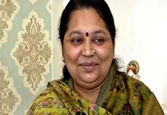 SP Patron Mulayam Singh Yadav's second wife Sadhna Gupta passes away