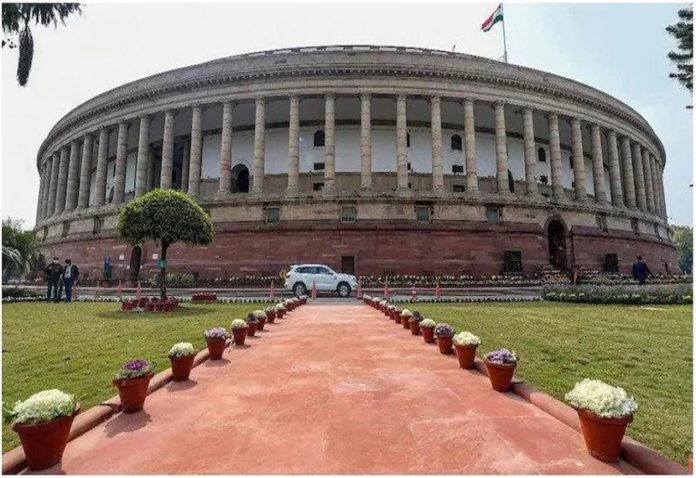 Can the government hold the Lok Sabha elections along with the assembly elections in four states, so a special session was called