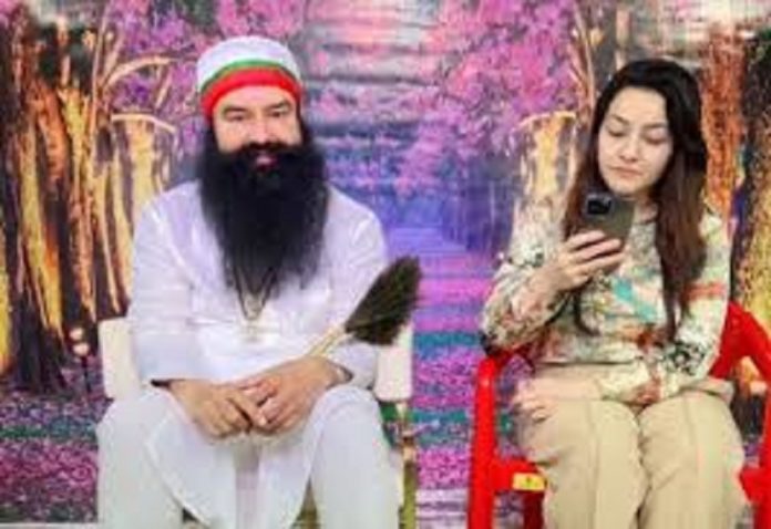 Ram Rahim is promoting Honeypreet on the new agenda by giving the name Rohani Didi