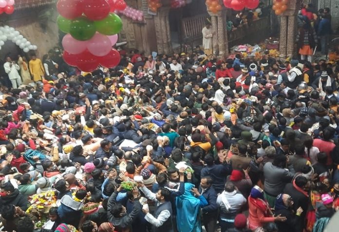 On New Year's Eve, religious places as well as tourist places became buzzing, hotels and guest houses full