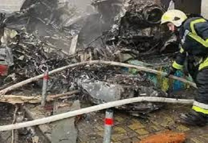 Major accident in Ukraine: 18 including home minister and 2 children killed in helicopter crash