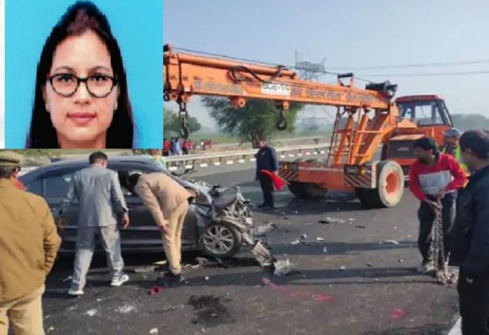 Firozabad News: ADJ Poonam Tyagi posted in Mainpuri died in a road accident, the condition of the car driver is critical