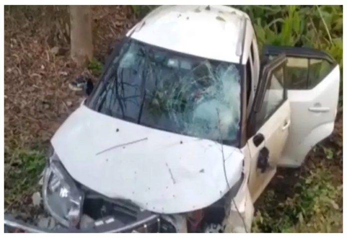 Car and auto collided in Hardoi, five including mother and daughter died, condition of three critical