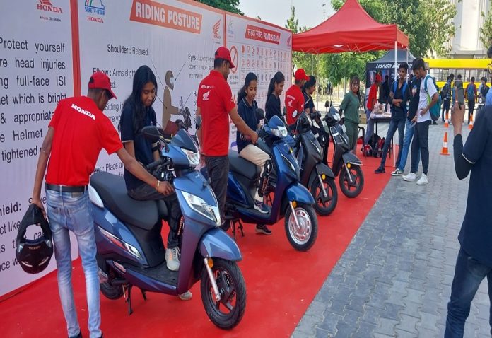 More than 2900 college students and staff got an opportunity to learn the tricks of road safety