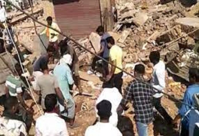 Four killed including businessman's wife and daughter due to explosion in illegal cracker godown in Sambhal, many houses destroyed