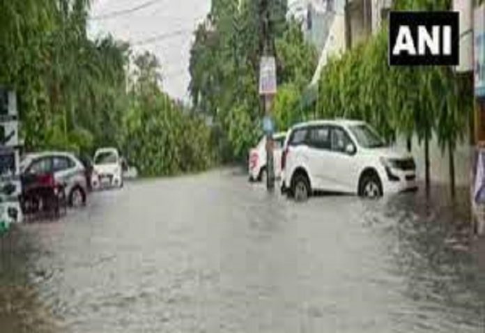 Attention Heavy rains may occur in the next 72 hours, the Meteorological Department has warned