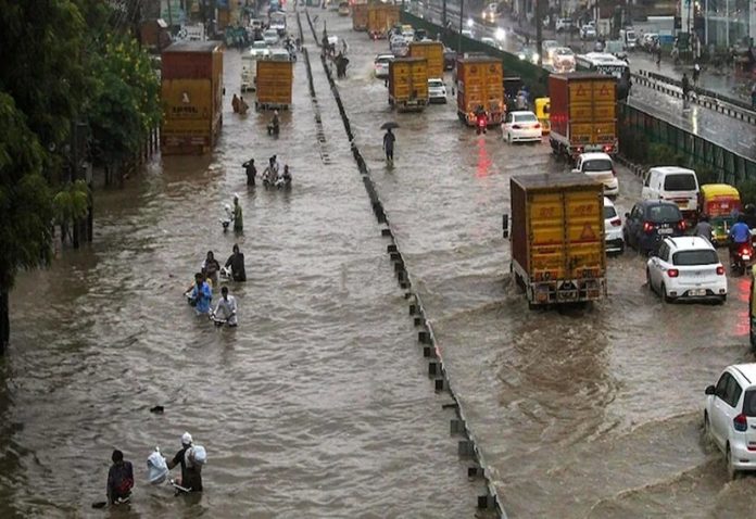 Delhi received 153 mm of rain in 24 hours, highest rainfall in a day after 41 years