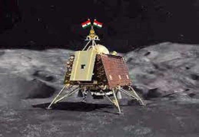 Chandrayaan's first message is trending on social media, I have reached the destination and India too