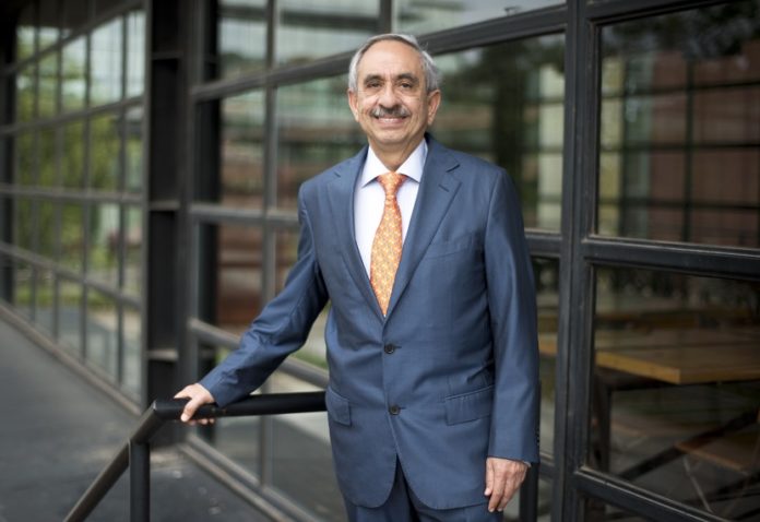 Nadir Godrej honored with the prestigious CLFMA Lifetime Achievement Award