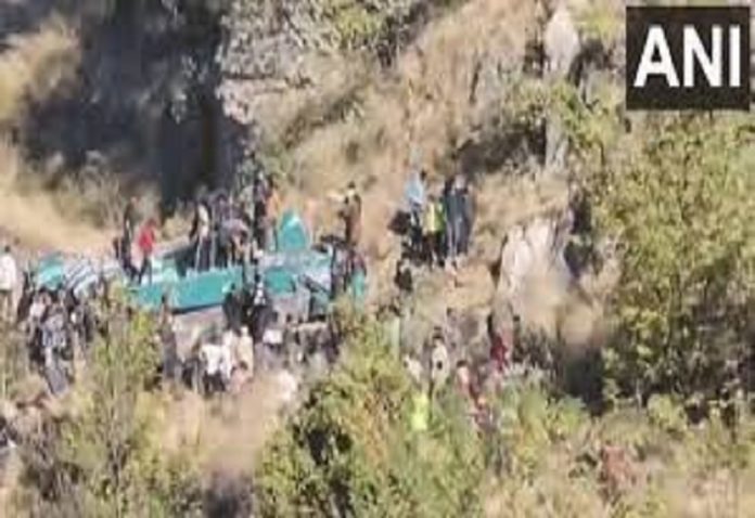 Terrible accident: Bus full of passengers fell into three hundred feet ditch in Doda, 36 dead, 19 seriously injured.