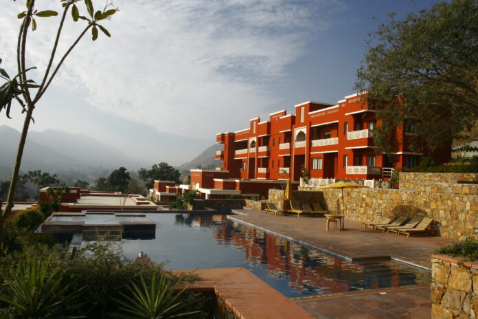 Enjoy the royalty of Rajasthan at Club Mahindra Kumbhalgarh Resort