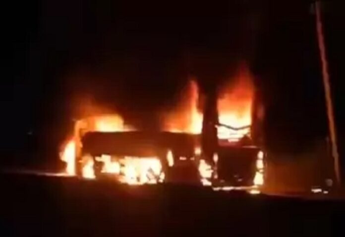 Major accident in Andhra Pradesh: Truck hits bus, six people burnt alive, 32 injured