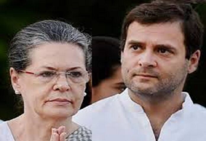 Gandhi family backs out from Amethi, Rahul Gandhi will contest elections from Rae Bareli, Priyanka's card cut