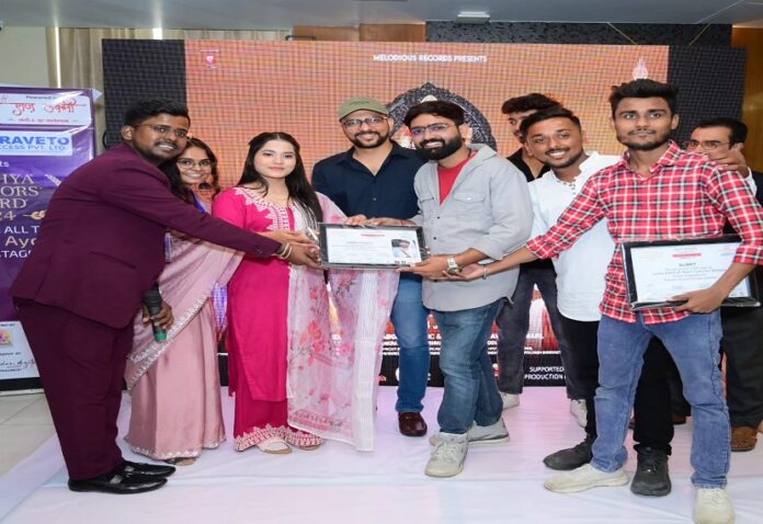 Teaser launch of Meri Duniya Ram Tum Ho Bhajan at Hotel Crisco in Ayodhya Creators Award ceremony