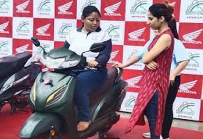 Honda and Scooter India launch road safety awareness campaign in Kanpur