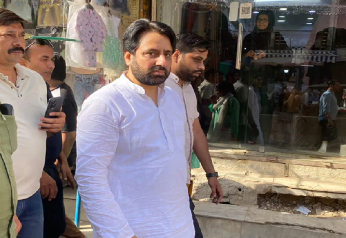 AAP MLA Amanatullah Khan came on ED's radar due to these activities, political rhetoric intensified