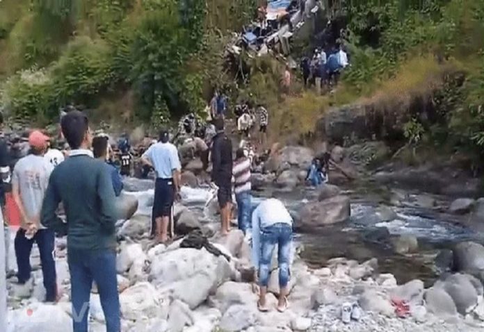 Bus fell into river in Almora, 36 passengers died, many injured, PM expressed grief