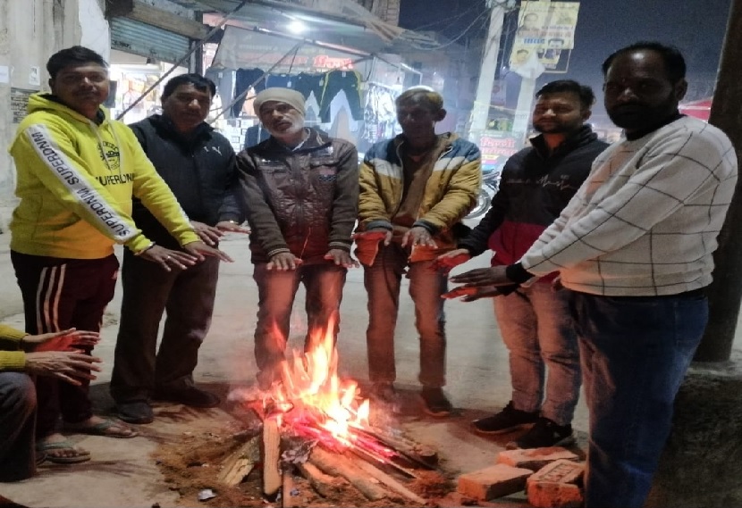 Minimum temperature in Mount Abu reached 2.2 degree Celsius, tourists shivered due to cold