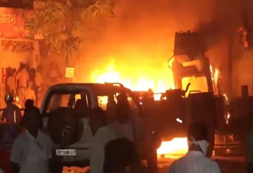 After Mahal, the rioters vandalised and set fire to Hanspuri