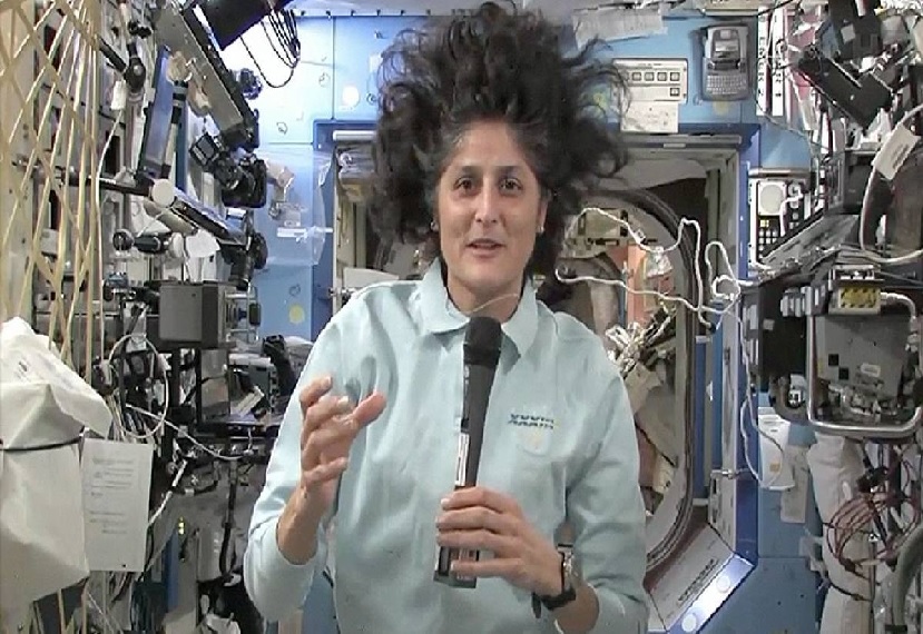 Sunita Williams Return: नौ माह बाद सुनीता विलियम्स समेत चार यात्री सुरक्षित लौटे,ट्रंप ने किया स्वागत