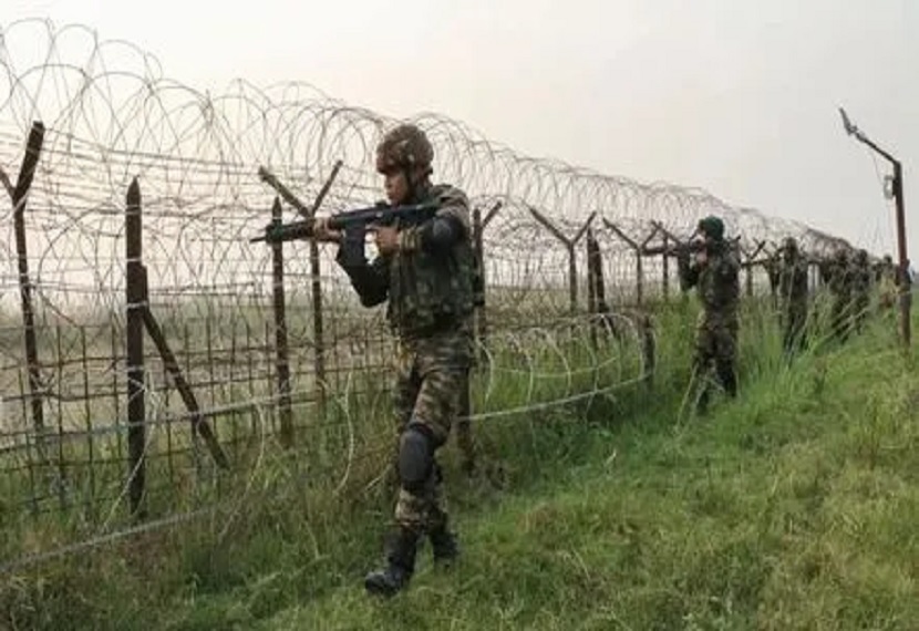 Jackal threat: Pakistani army opened fire on the border, India gave a befitting reply