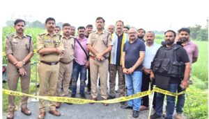 Sitapur police killed two accused of journalist Raghavendra's murder in an encounter, each had a reward of Rs 1 lakh