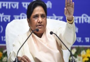 Mayawati delivered multiple messages from a rally, cautioning against the PDA and targeting the SP.