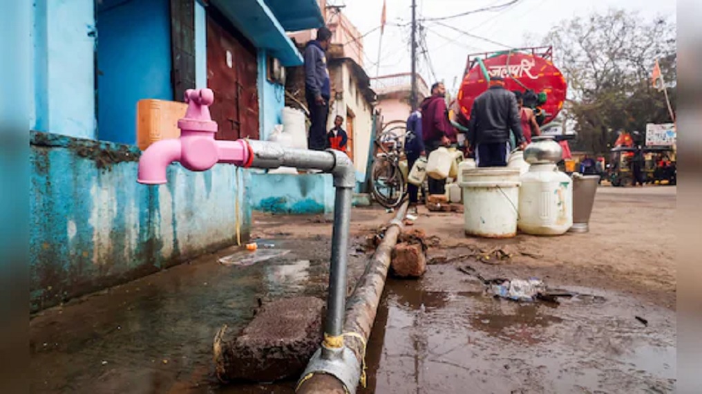 The Poisonous Water Scandal and the Campaign for Communal Polarization