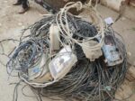 Electricity theft caught again in Sambhal; a mini power station was set up in the house and was being used to supply electricity to half a hundred houses.