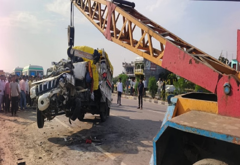 Pickup truck crashes into trailer parked along highway; seven dead, several injured.