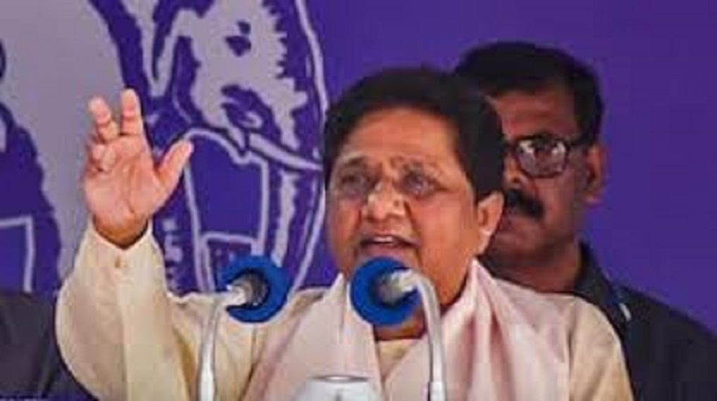Fearing betrayal ahead of the UP elections, the BSP chief has shown three leaders the door.