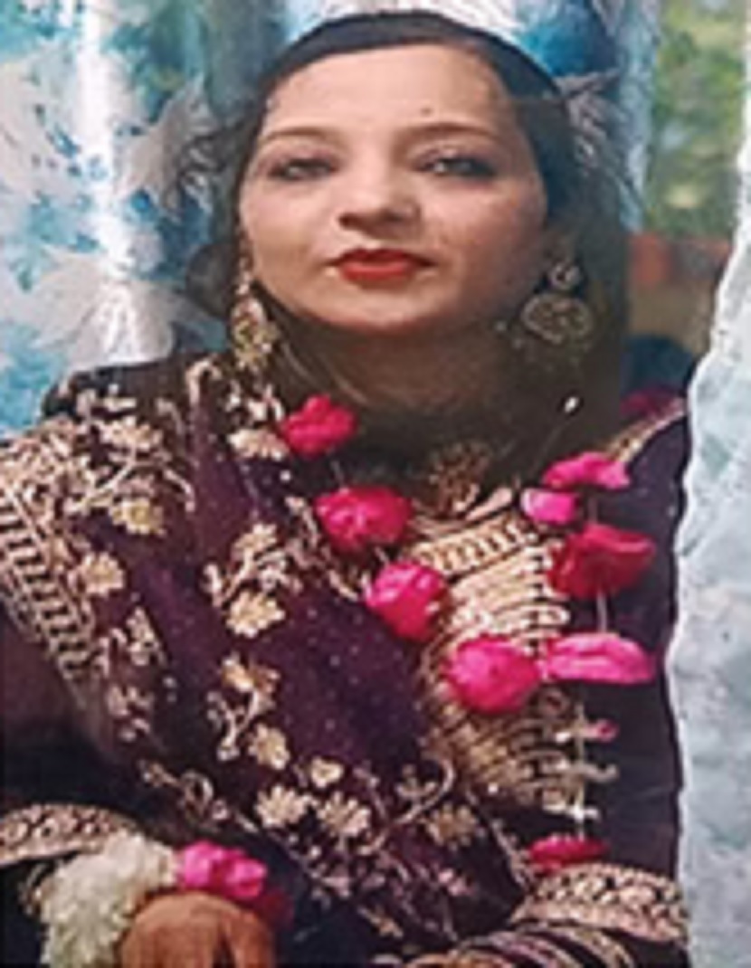 In Kanpur, a six-year-old girl told her maternal grandmother that her father had killed her mother by electrocuting her; the body has been exhumed.