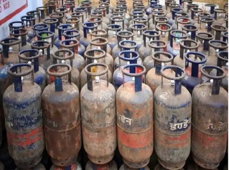 Dining out is set to become more expensive following a ₹42 hike in the prices of commercial LPG cylinders.