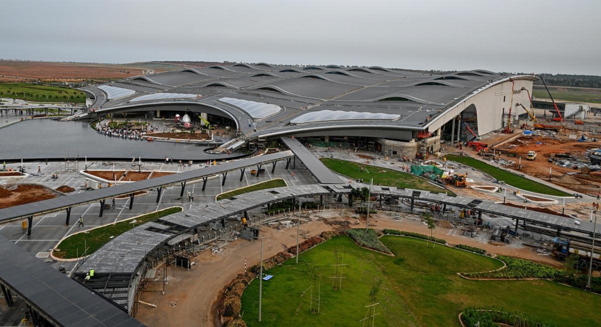 Godrej Enterprises Group was entrusted with the responsibility for security.