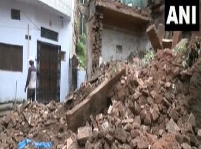 Six members of the same family killed, one injured, after a century-old house collapses.