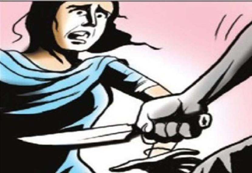In Agra, a husband turned into a monster: he first beat his wife and then slit her throat, killing her; her blood-soaked body was found lying in the veranda.