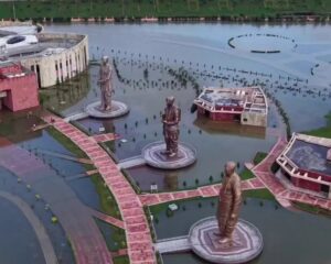 The Gomti is wreaking havoc in Lucknow; residents in several areas are confined to their homes, and obtaining milk and vegetables has become difficult.