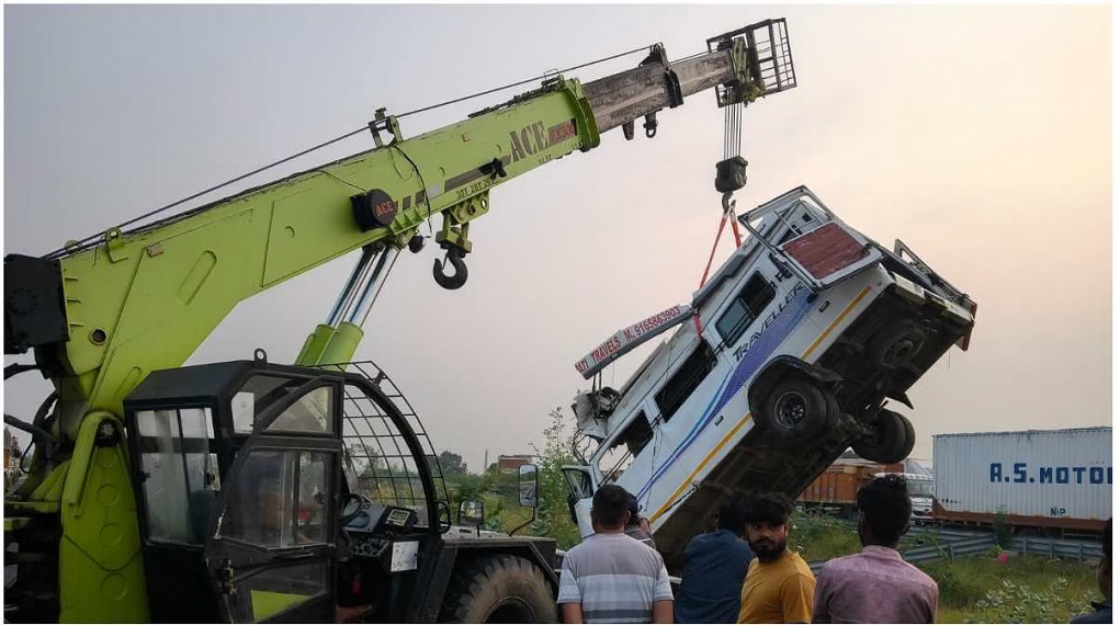 In Kota, an out-of-control Tempo Traveller veered off the expressway and plunged into a drain; eight people from Madhya Pradesh died, and several others were injured.