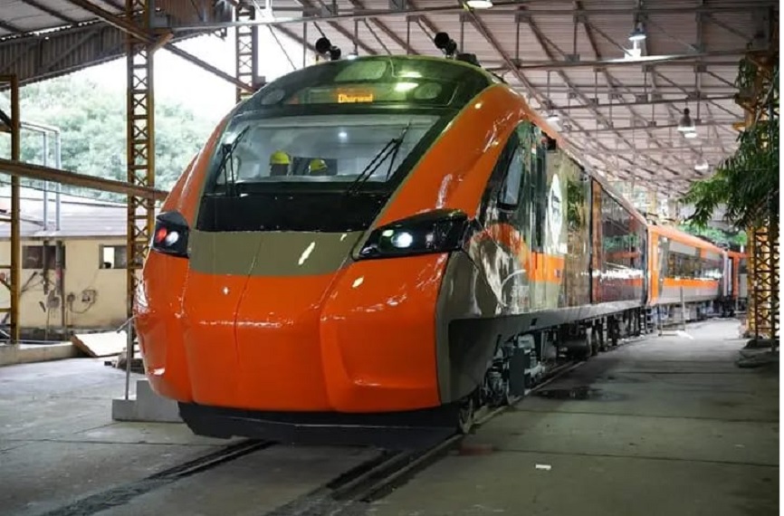 UP’s first sleeper Vande Bharat train will hit the tracks on October 31; the journey from Varanasi to Delhi will be a pleasant one.